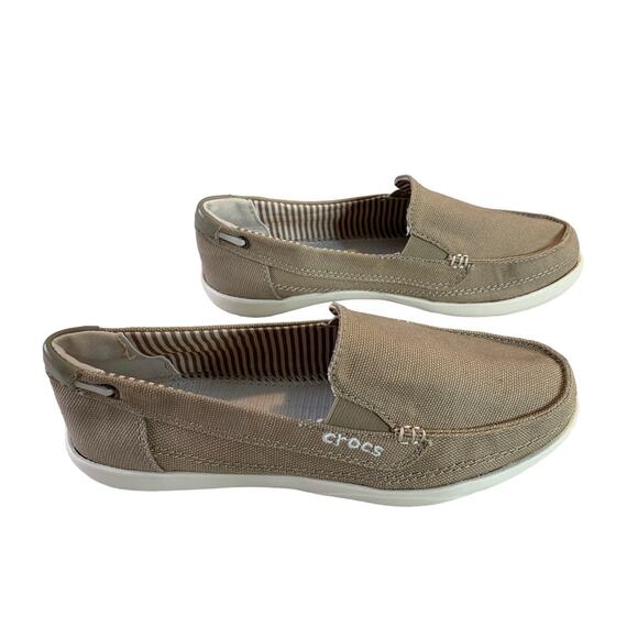 Crocs Women;s Size 6 Boat Shoes Canvas Slip on Loafers Biege Non-Marking Soles - Picture 6 of 10